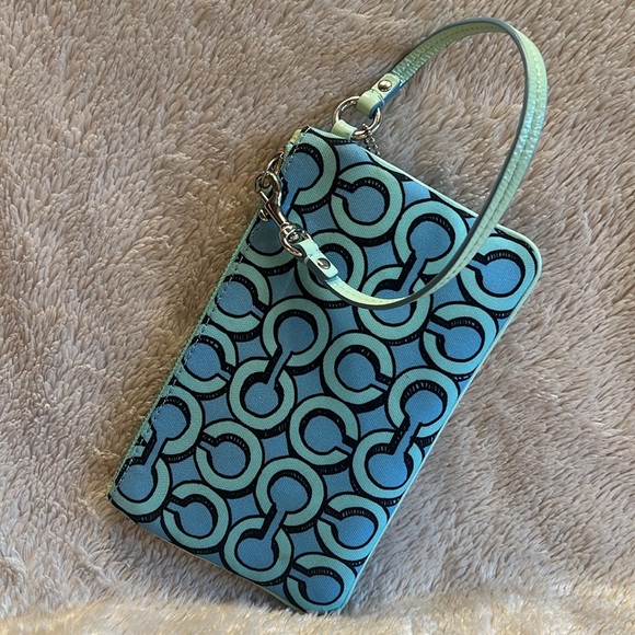 COACH - Picture 7 of 13